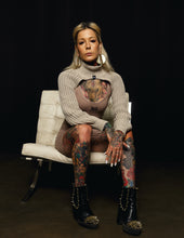 Load image into Gallery viewer, TURTLE NECK SWEATER SCARF