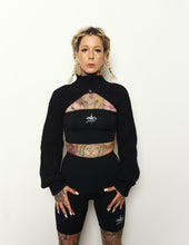 Load image into Gallery viewer, TURTLE NECK SWEATER SCARF